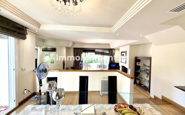 Reventa - Villa independiente - Estepona  - Costalita