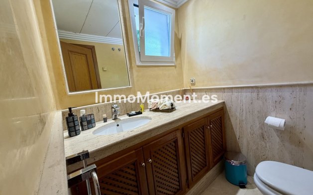 Reventa - Villa independiente - Estepona  - Costalita