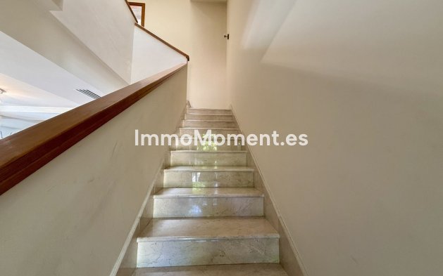 Reventa - Villa independiente - Estepona  - Costalita