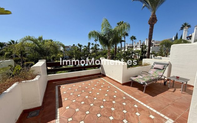 Reventa - Villa independiente - Estepona  - Costalita