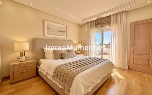 Reventa - Villa independiente - Estepona  - Costalita