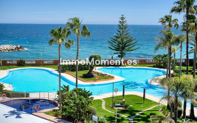 Resale - Apartment - Marbella - Puerto Banús