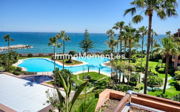 Resale - Apartment - Marbella - Puerto Banús
