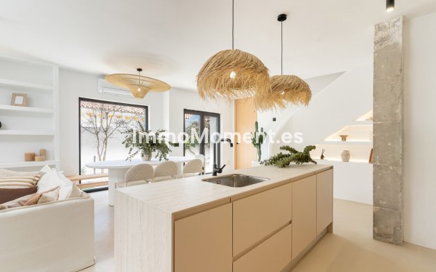 Bestaande woning - Vrijstaande villa - Torremolinos - El Pinillo