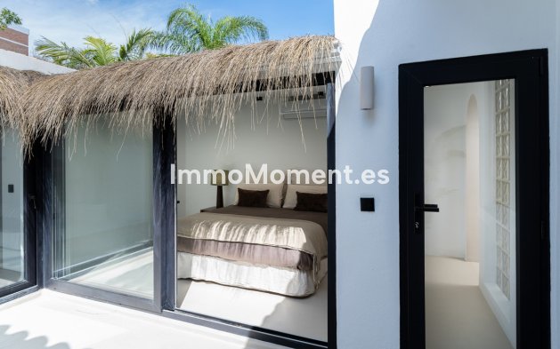 Bestaande woning - Vrijstaande villa - Torremolinos - El Pinillo