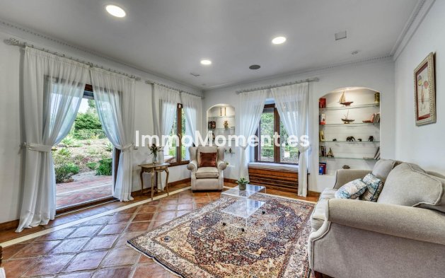 Revente - Villa - Marbella - La Mairena