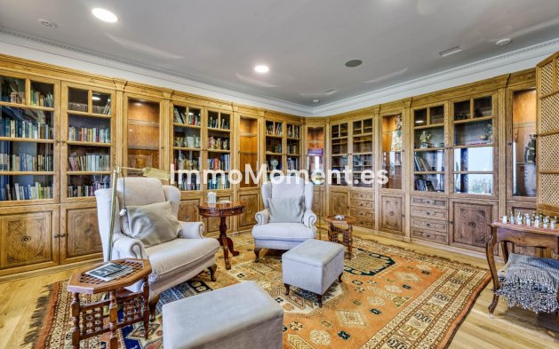 Revente - Villa - Marbella - La Mairena