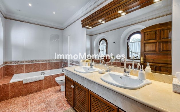 Revente - Villa - Marbella - La Mairena