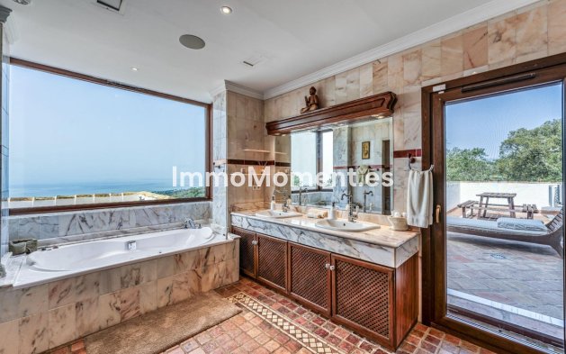 Revente - Villa - Marbella - La Mairena