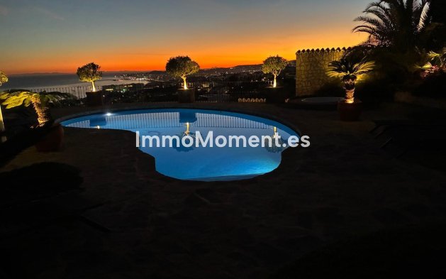 Resale - Detached villa - Benalmadena - Benalmadena Centro