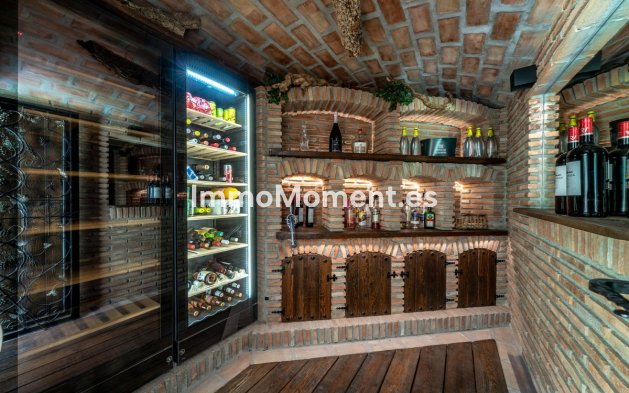 Resale - Detached villa - Benalmadena - Benalmadena Centro