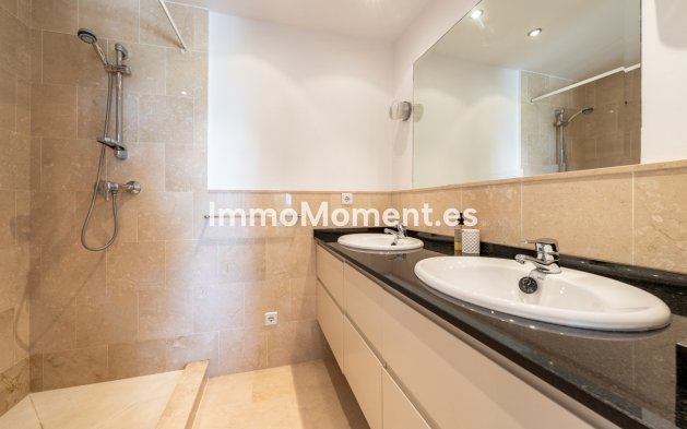 Resale - Detached villa - Benalmadena - Benalmadena Centro