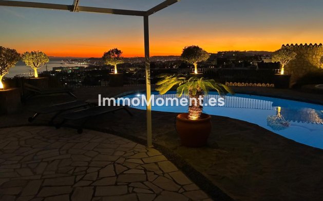 Resale - Detached villa - Benalmadena - Benalmadena Centro