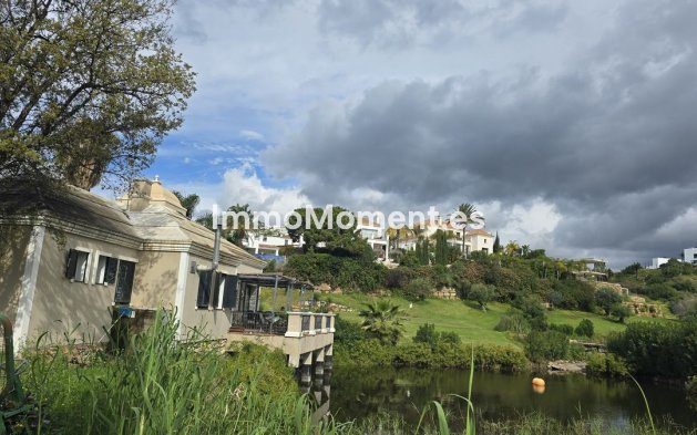 Bestaande woning - Perceel - Estepona  - Estepona Centro