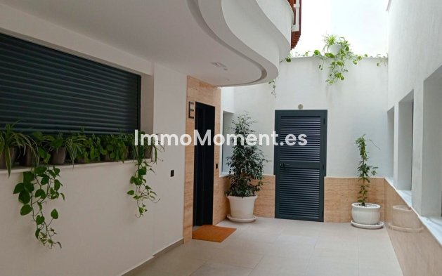 Bestaande woning - Appartement - Estepona  - Estepona Centro