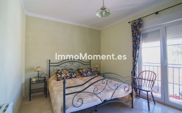 Resale - Detached villa - Fuengirola - Fuengirola Centro