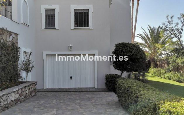 Reventa - Villa independiente - Estepona  - Estepona Centro