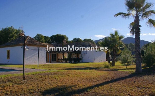 Resale - Villa - Lorca - Lorca Centro