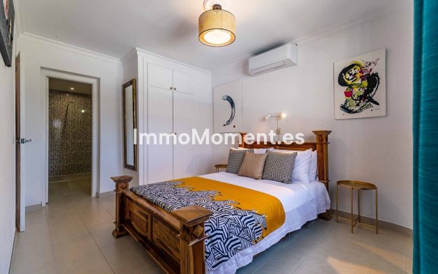 Reventa - Villa independiente - Benalmadena - Benalmadena Centro