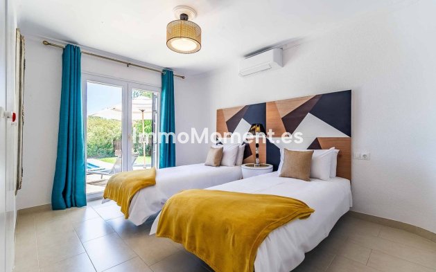 Reventa - Villa independiente - Benalmadena - Benalmadena Centro