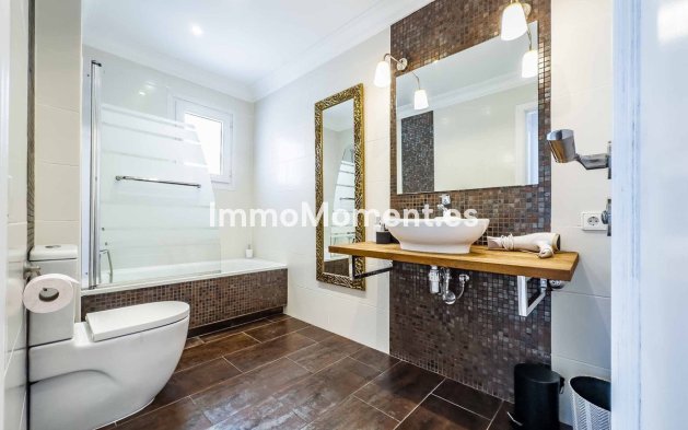 Reventa - Villa independiente - Benalmadena - Benalmadena Centro