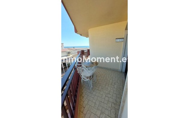 Resale - Apartment - Fuengirola - Fuengirola Centro