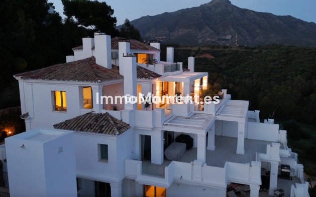Wiederverkauf - Wohnung - Marbella - Nueva Andalucía