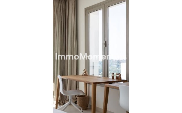 Wiederverkauf - Wohnung - Marbella - Nueva Andalucía