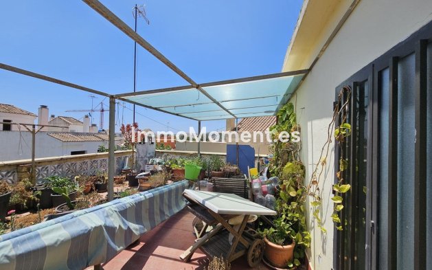 Bestaande woning - Vrijstaande villa - Estepona  - Estepona Centro