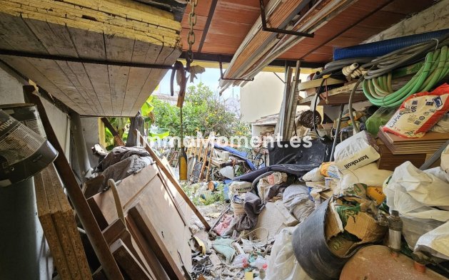 Bestaande woning - Vrijstaande villa - Estepona  - Estepona Centro