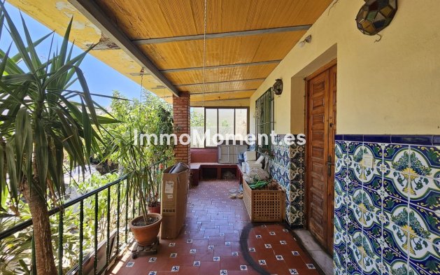Bestaande woning - Vrijstaande villa - Estepona  - Estepona Centro
