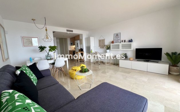 Resale - Apartment - Benalmadena - Benalmadena Centro