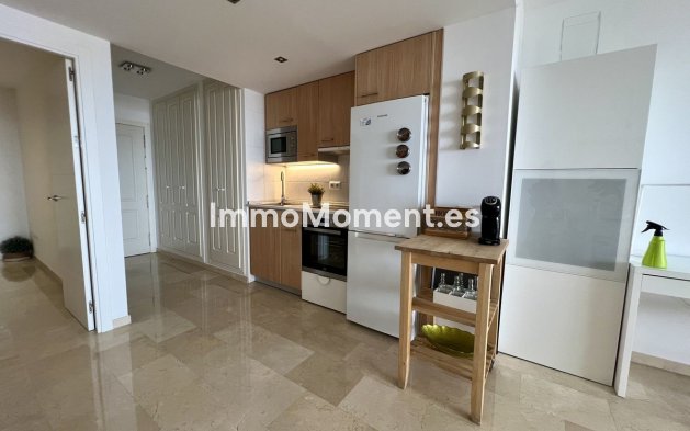 Resale - Apartment - Benalmadena - Benalmadena Centro