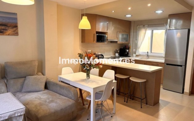 Resale - Apartment - Inland  - Alhaurín de la Torre