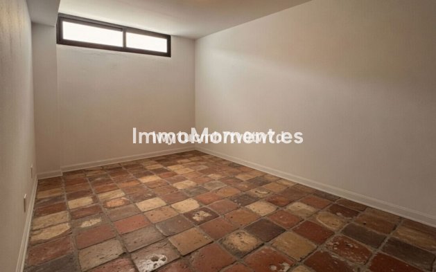 Resale - Apartment - Inland  - Alhaurín de la Torre