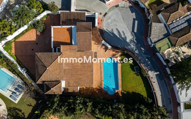 Wiederverkauf - Freistehende Villa - Marbella - Nueva Andalucía