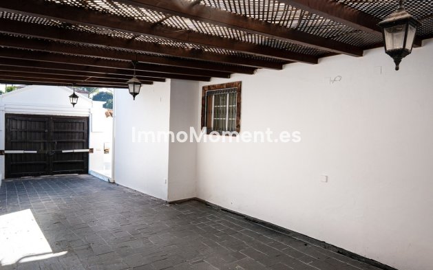 Wiederverkauf - Freistehende Villa - Marbella - Nueva Andalucía