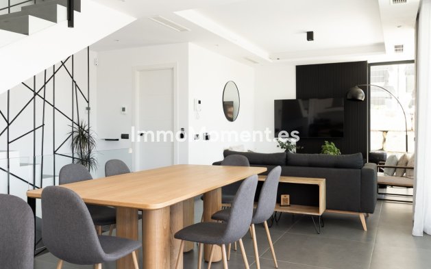 Reventa - Villa independiente - Estepona  - Valle Romano