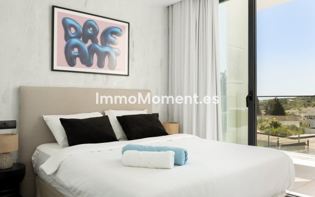Reventa - Villa independiente - Estepona  - Valle Romano
