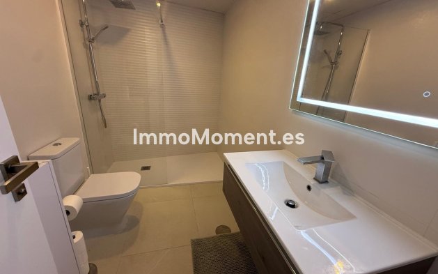Wiederverkauf - Wohnung - Marbella - Nueva Andalucía