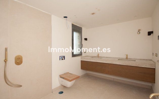 Wiederverkauf - Freistehende Villa - Marbella - Elviria