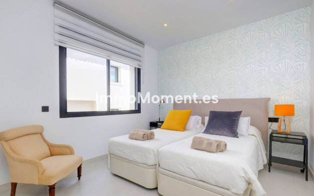 Revente - Appartement - Estepona  - Estepona Centro