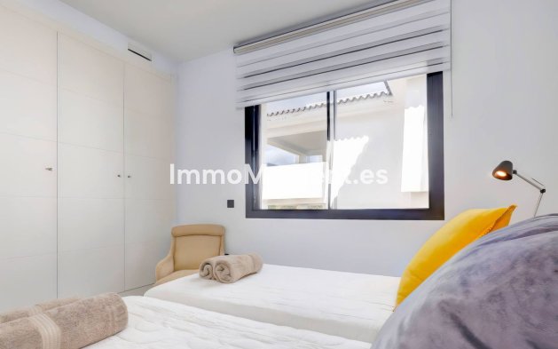 Revente - Appartement - Estepona  - Estepona Centro