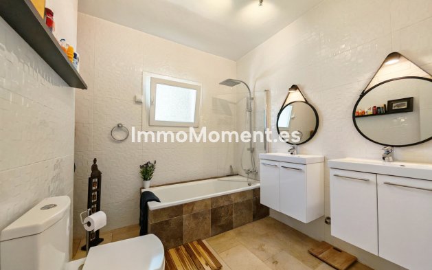 Wiederverkauf - Villa - Mijas - Calahonda