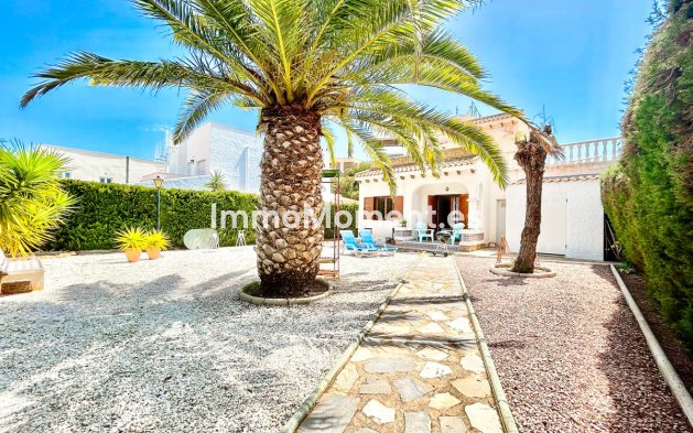 Wiederverkauf - Villa - Orihuela - La Zenia
