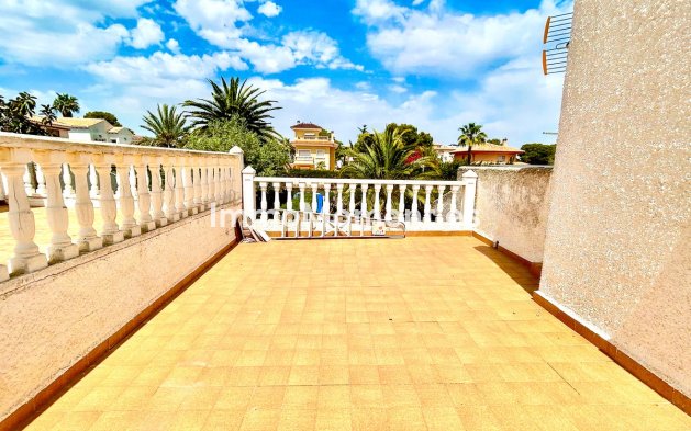 Wiederverkauf - Villa - Orihuela - La Zenia