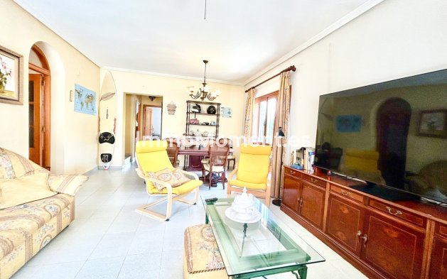 Wiederverkauf - Villa - Orihuela - La Zenia