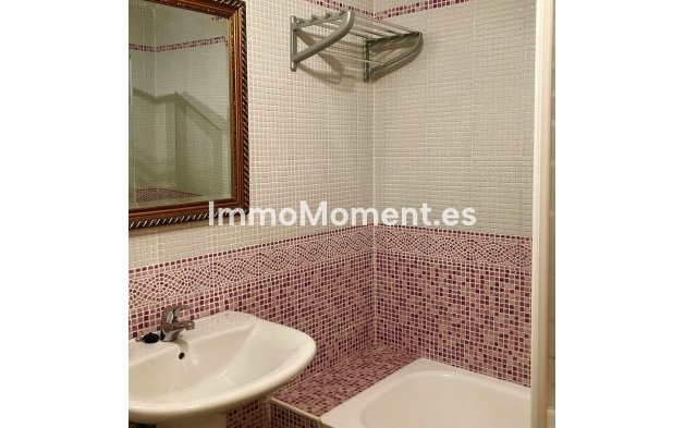 Revente - Maison mitoyenne - Estepona  - Estepona Centro