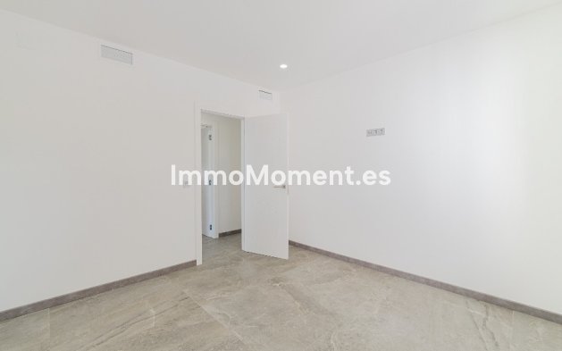 Reventa - Villa independiente - Orihuela - Los Balcones