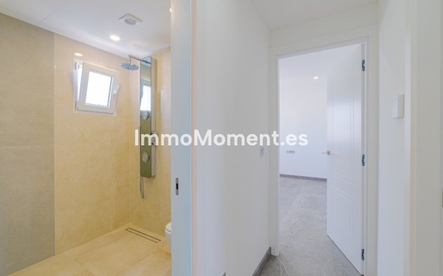 Reventa - Villa independiente - Orihuela - Los Balcones